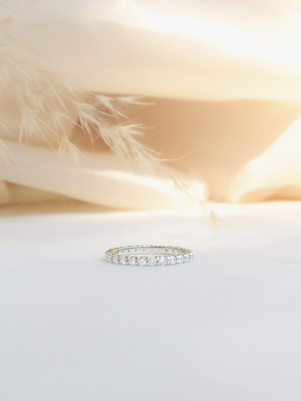Anillo Ajustable Luna – Plata con Zirconia