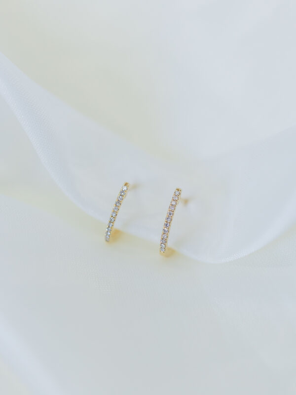 HUGGIES CON DIAMANTES