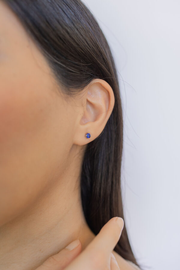 BABY STUDS CON ZAFIROS