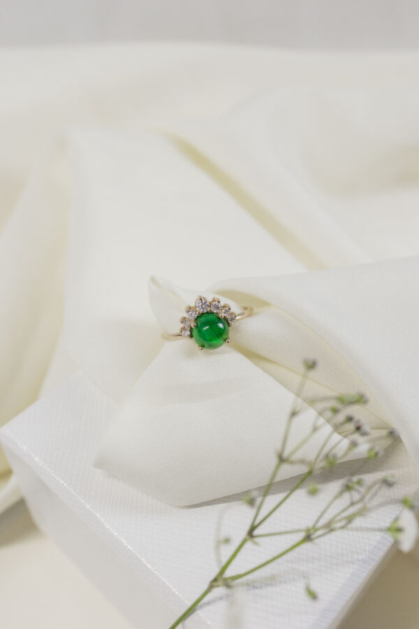 ANILLO CON ESMERALDA