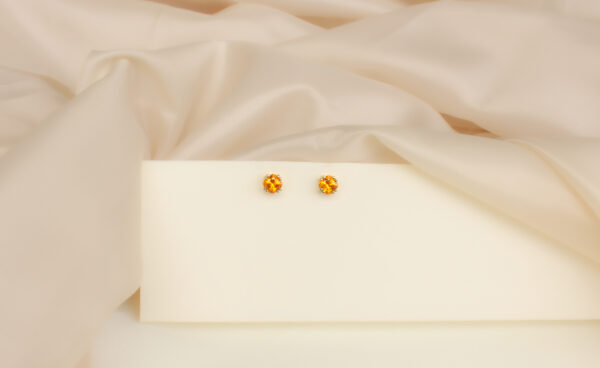 MG0467-B-2 ARETES CON ESPESARTITAS