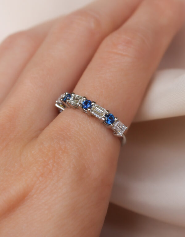CHURUMBELA CON DIAMANTES Y ZAFIROS