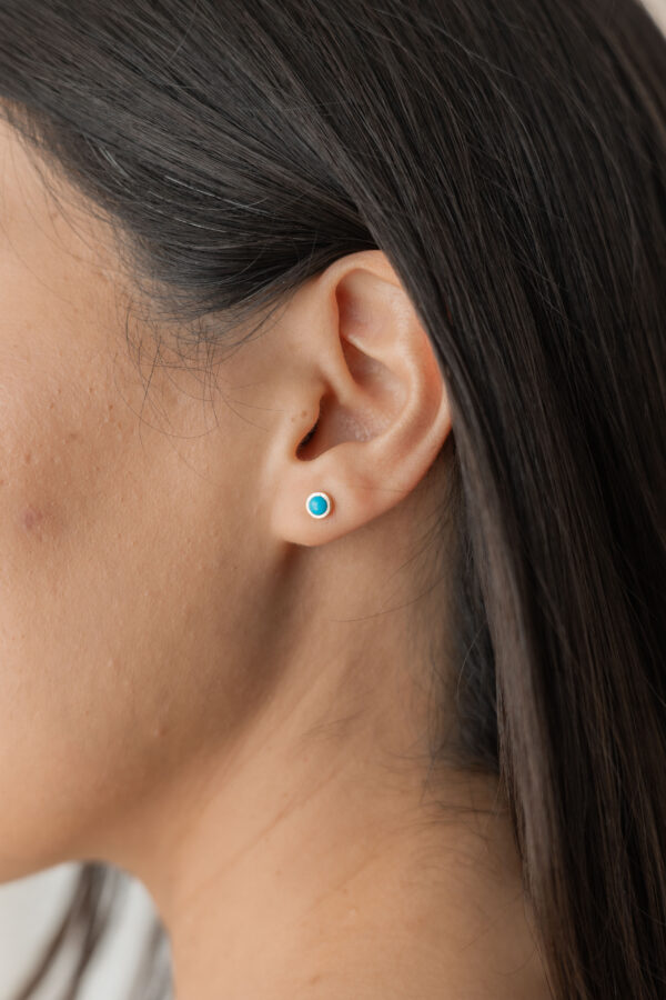 MG0631-B-2 STUDS CON TURQUESAS