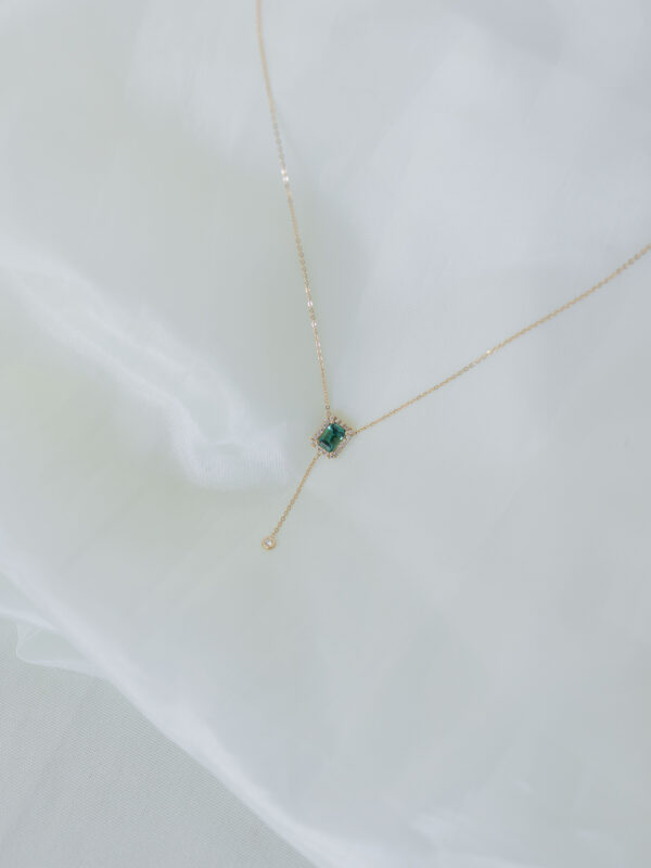 COLLAR CON TURMALINA