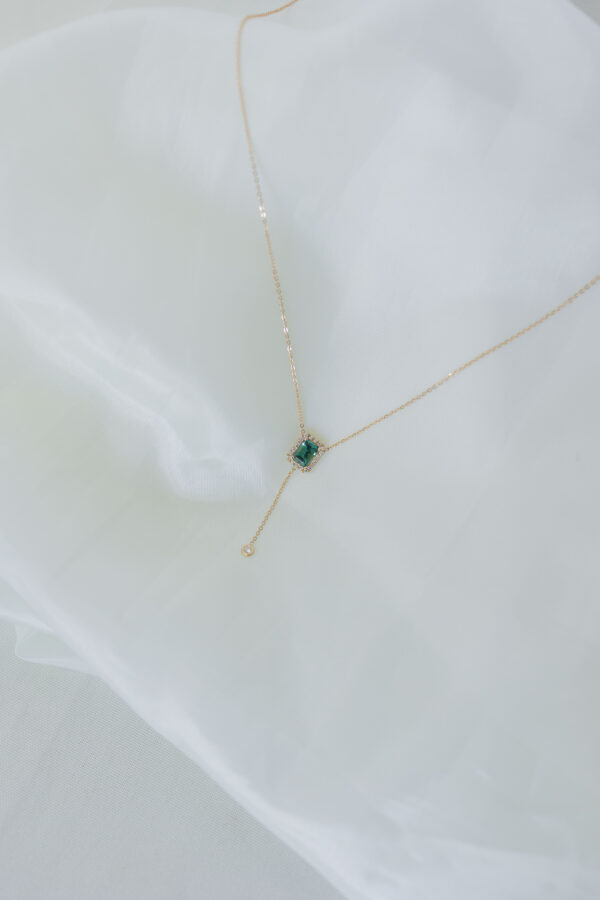 COLLAR CON TURMALINA