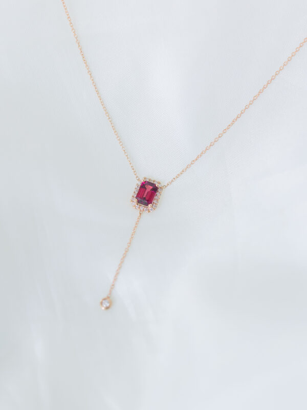 COLLAR CON RODOLITA