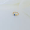 MG0820-2 ANILLO CON ZAFIRO