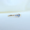 ANILLO CON ZAFIROS