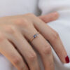 ANILLO CON ZAFIROS