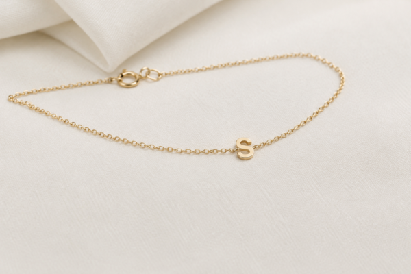 Inicial S PULSERA CON INICIAL "S"