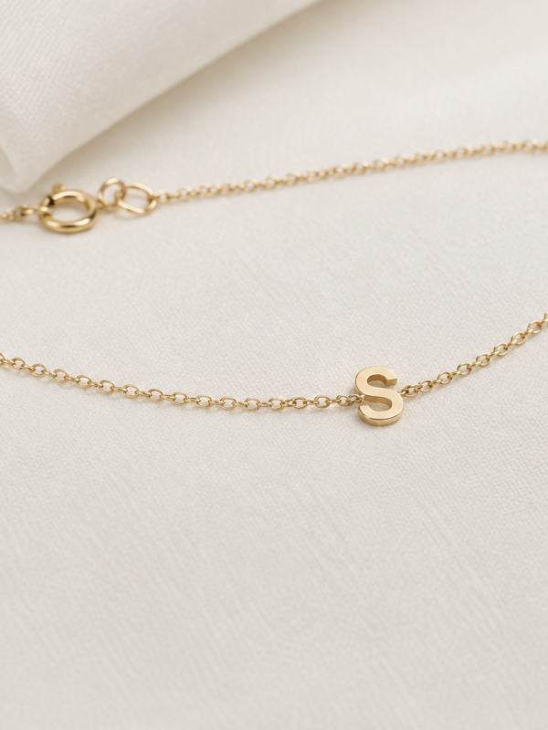 PULSERA CON INICIAL "S"