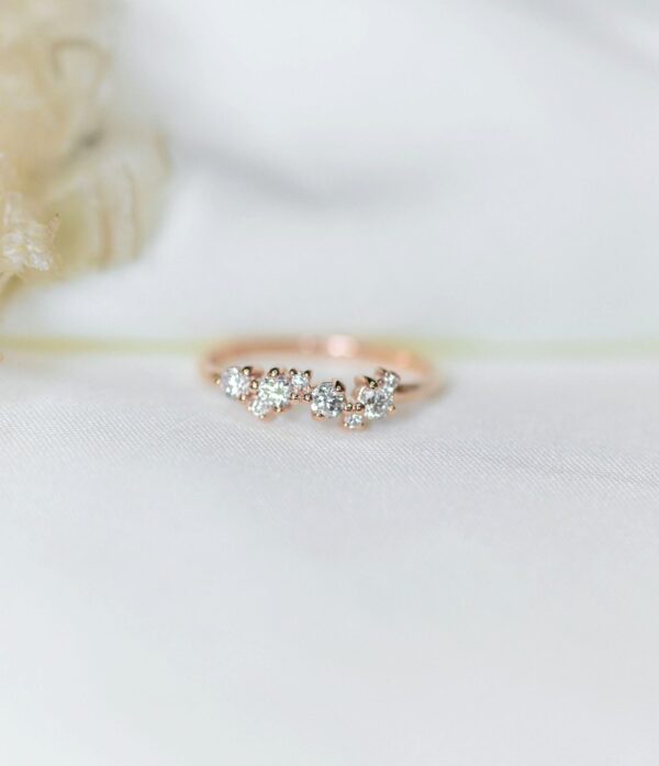 ANILLO CON DIAMANTES