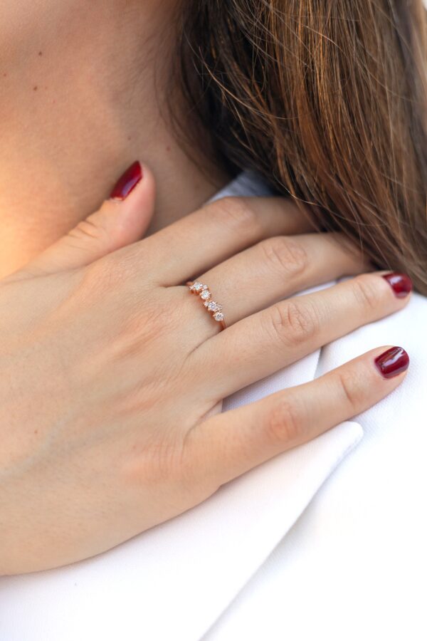ANILLO CON DIAMANTES