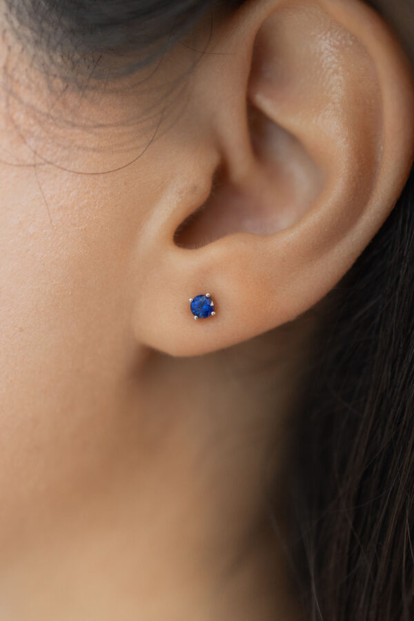 STUDS CON ZAFIROS