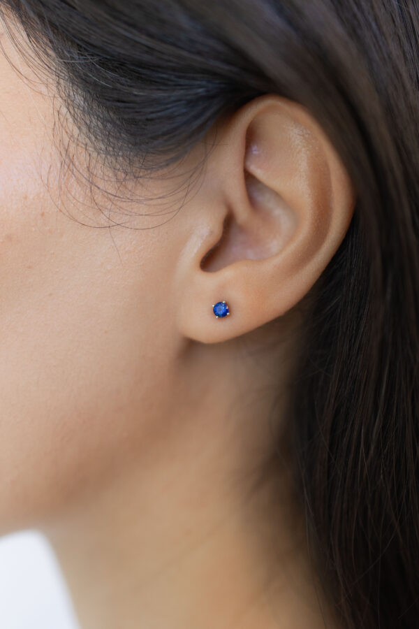 STUDS CON ZAFIROS
