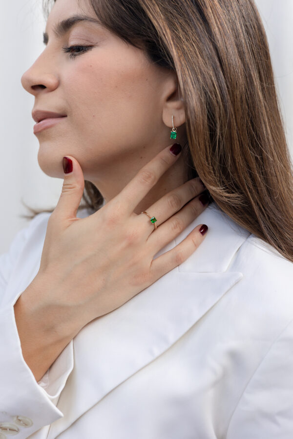 ANILLO CON TSAVORITA