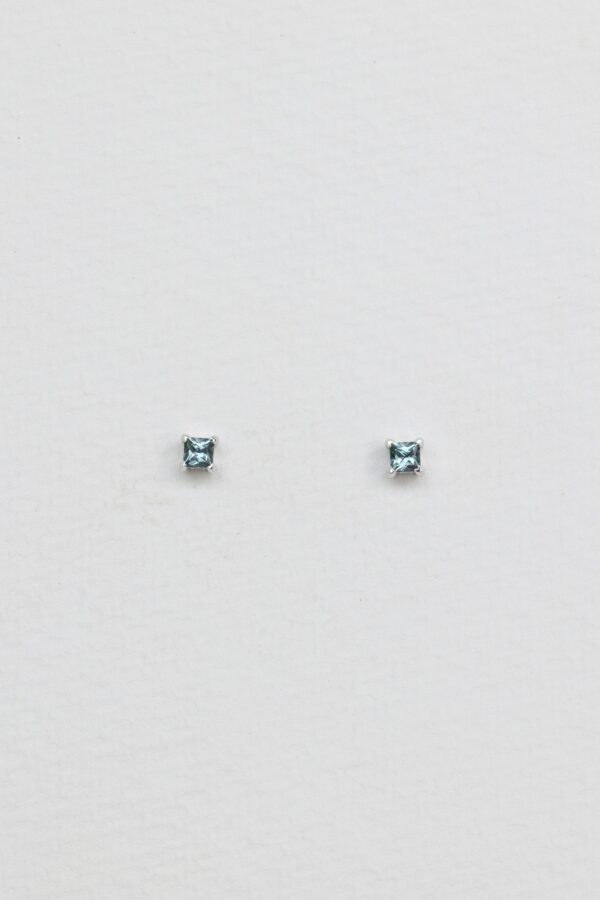 BABY STUDS CON ZAFIROS