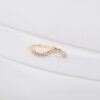 MG1116 Meredith wavy ring churumbela con dia oa14K (1) MEDIA CHURUMBELA CURVA CON DIAMANTES