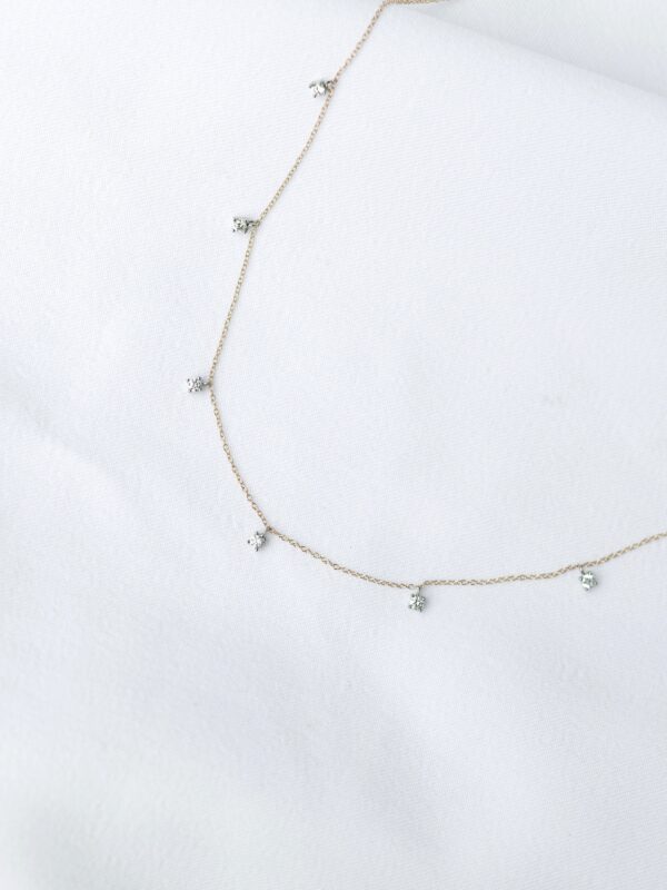 COLLAR CON DIAMANTES